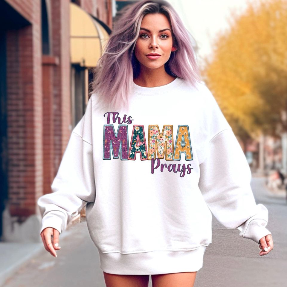 This Mama Prays DTF