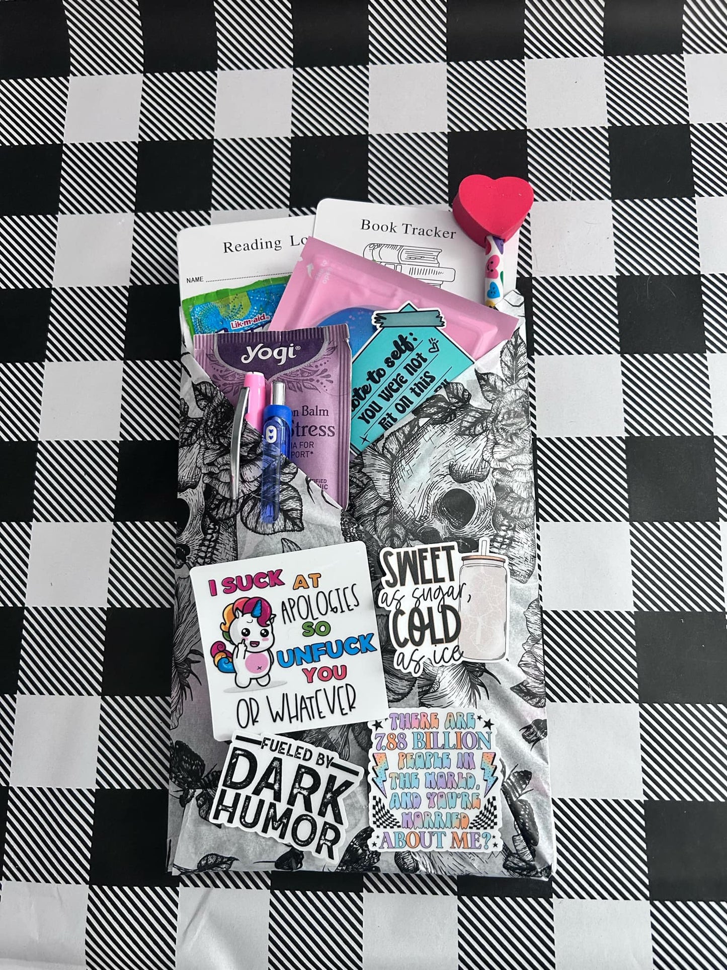 Blind Date with a Book – But Make It EXTRA!