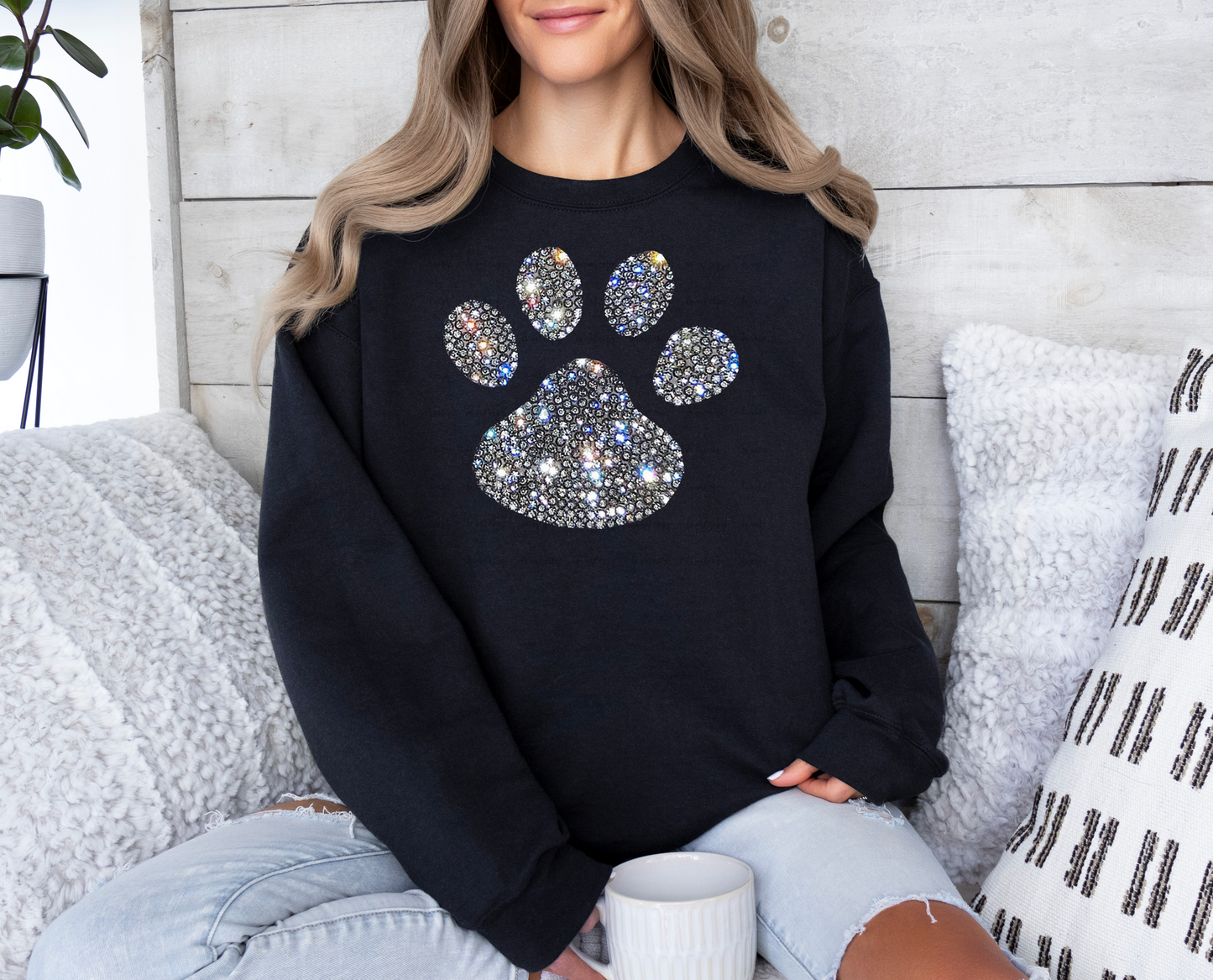 Dog Paw Rhinestone Look DTF