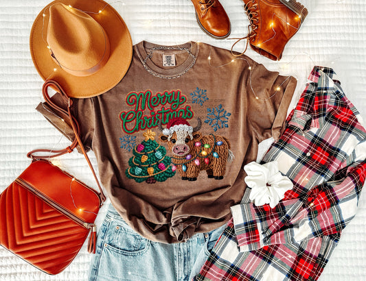 Merry Christmas Crotchet Cow w/ Tree